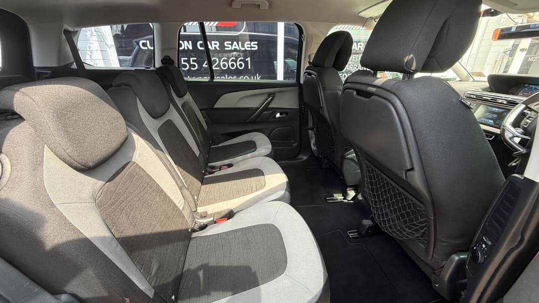 Car Image 12