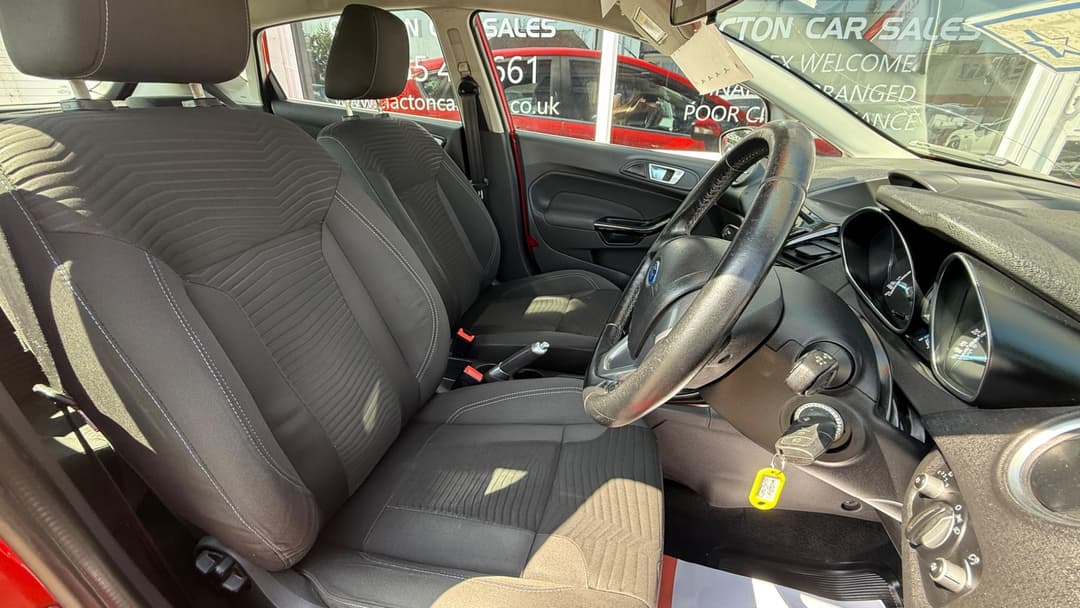Car Image 10