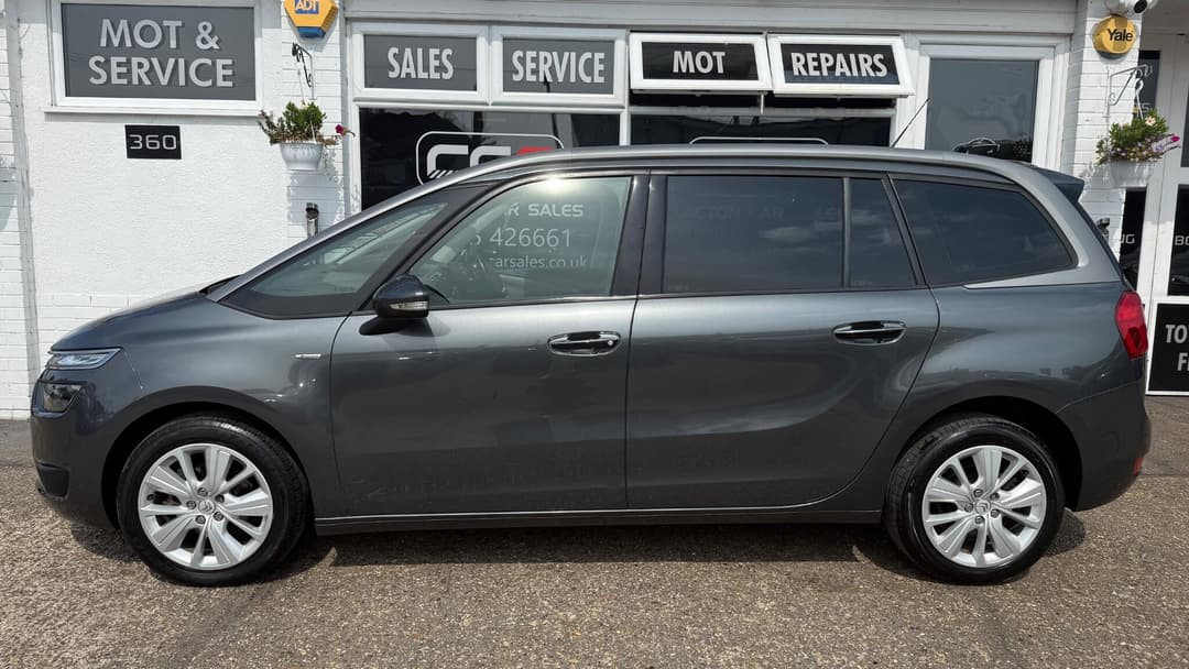 Car Image 4