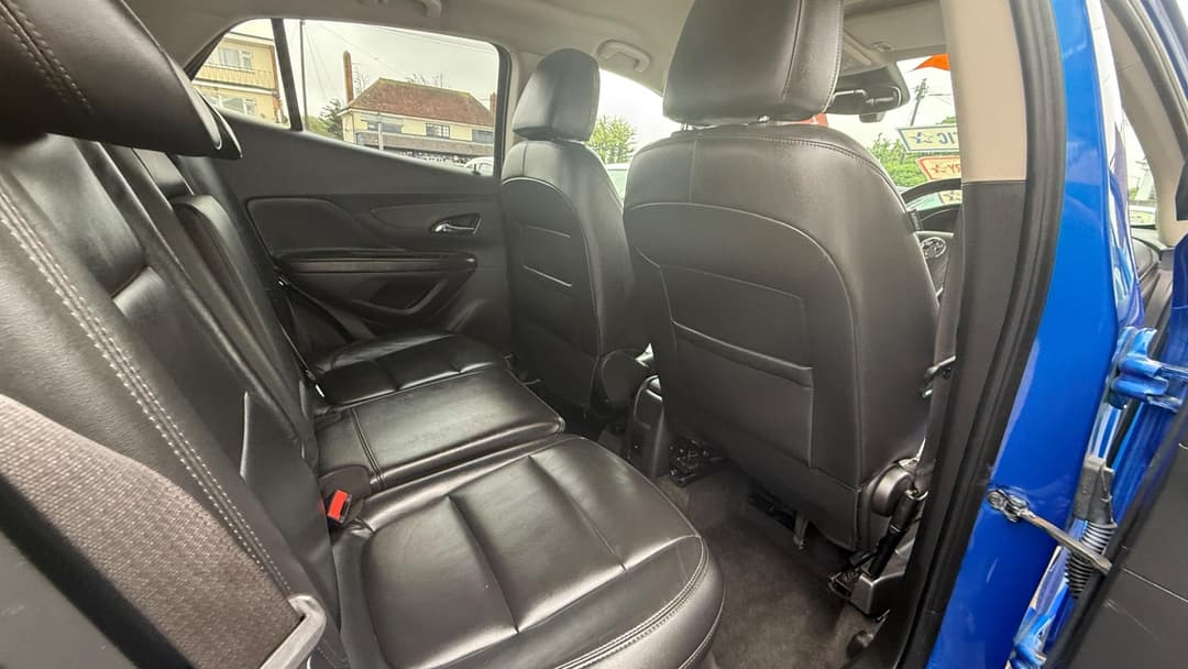 Car Image 11