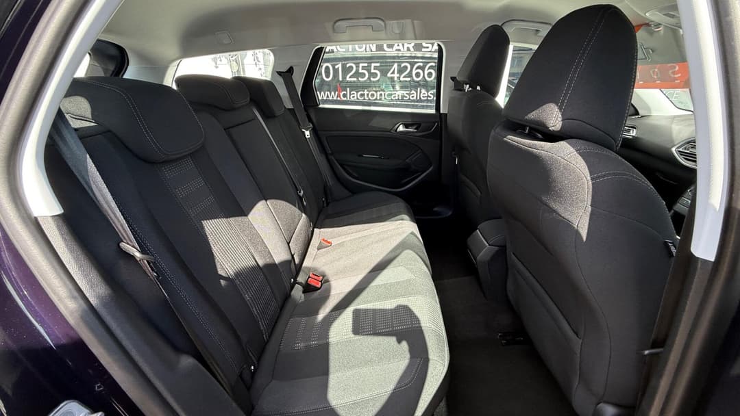 Car Image 12