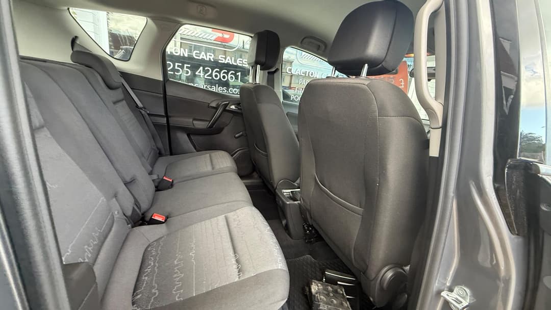 Car Image 11
