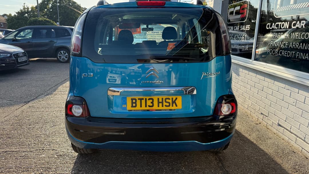 Car Image 6