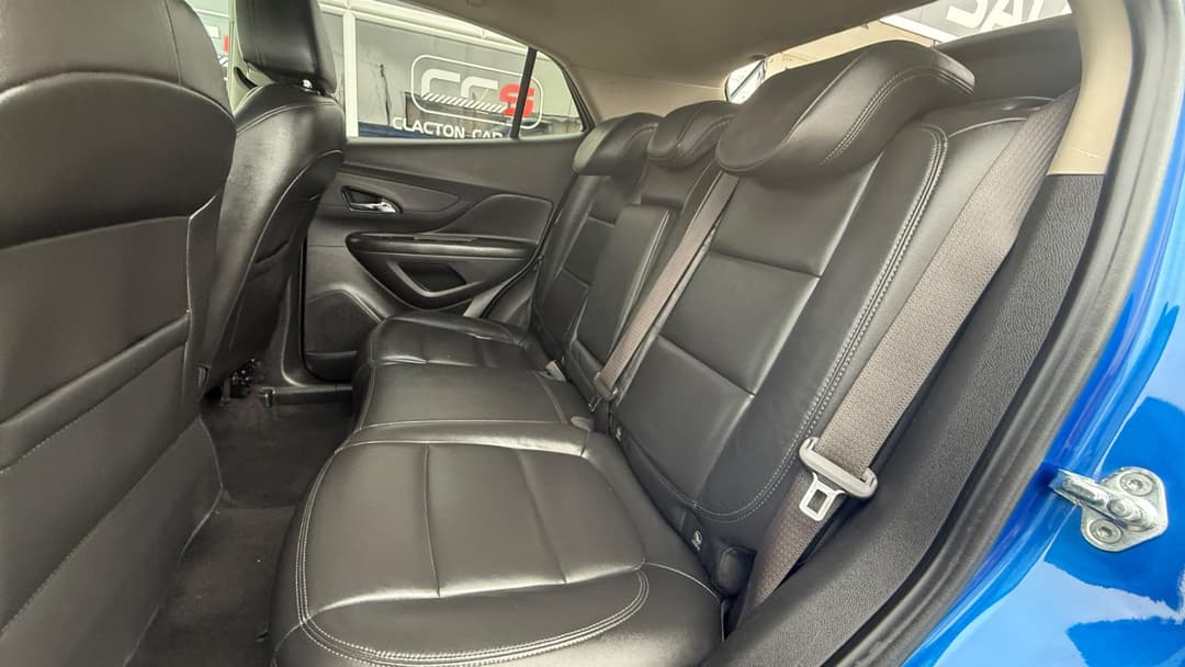 Car Image 17