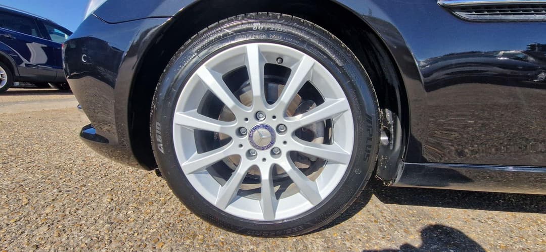 Car Image 26