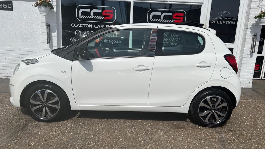 Car Image 4