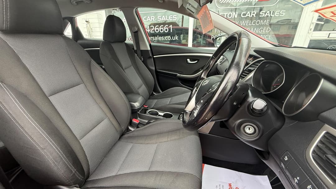 Car Image 10