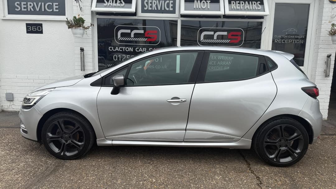 Car Image 4