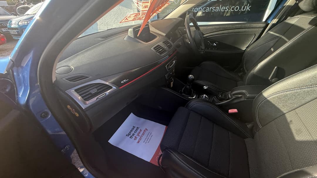 Car Image 16