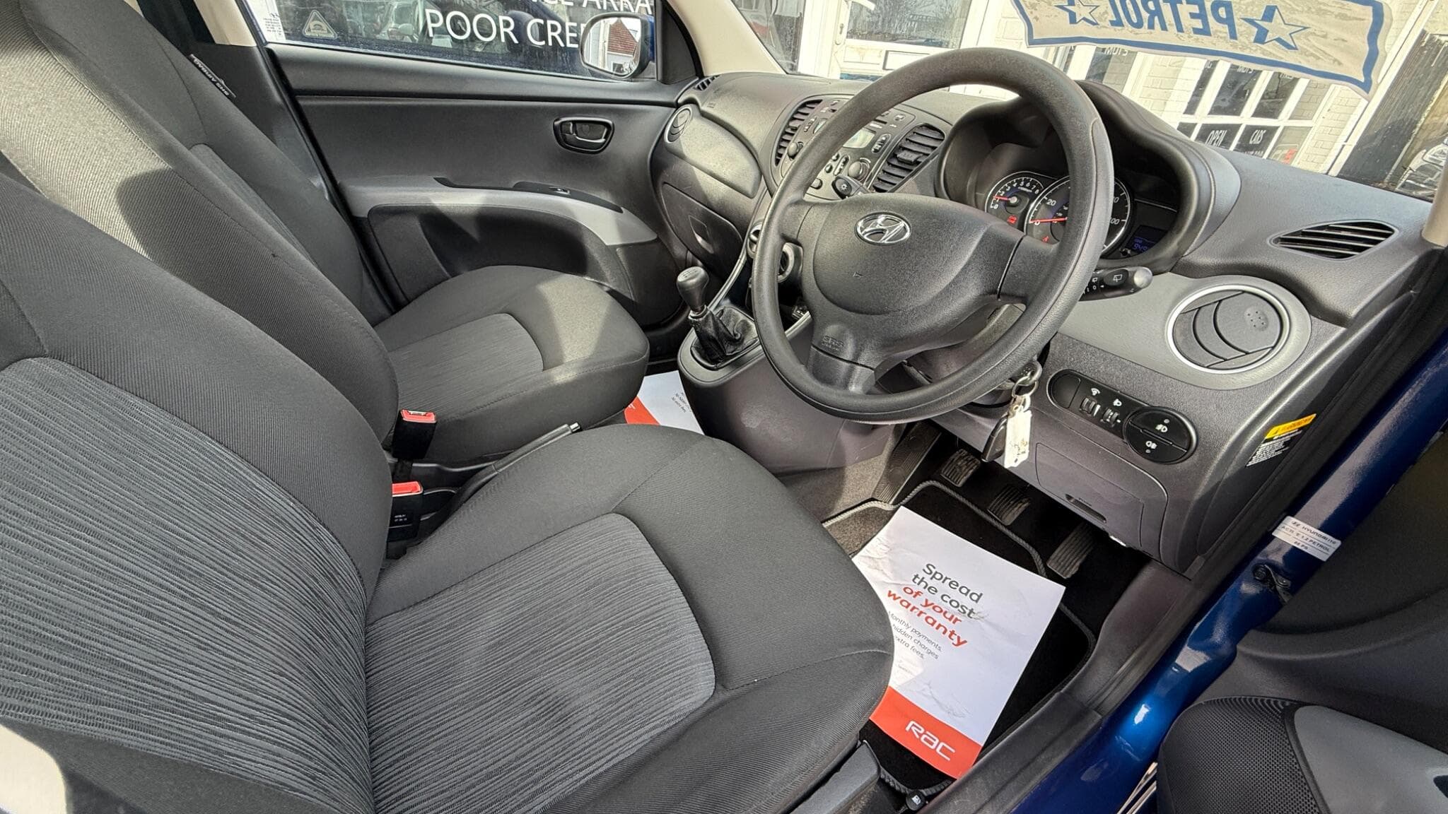 2012 Hyundai i10 - Image 9