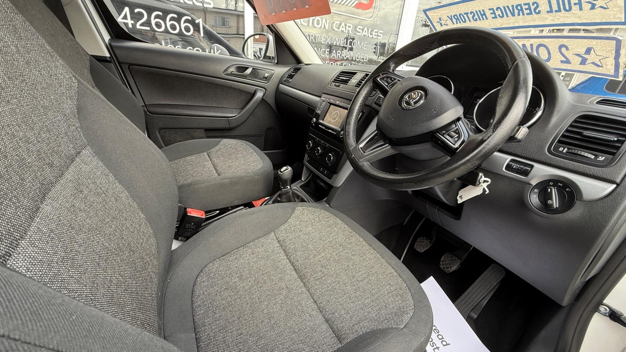 2015 Skoda Yeti - Image 9