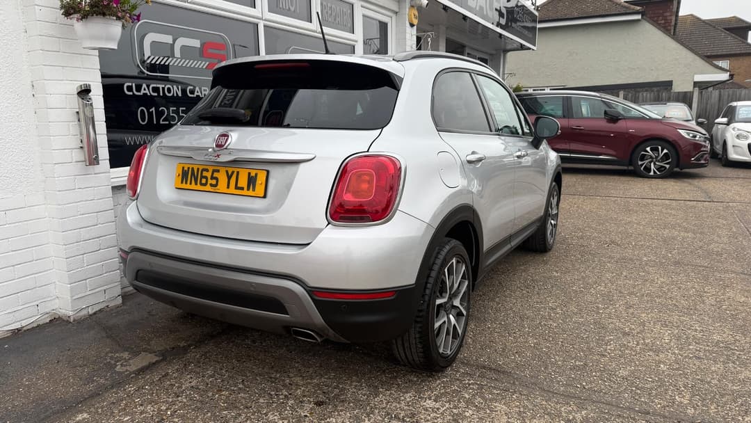 Car Image 7