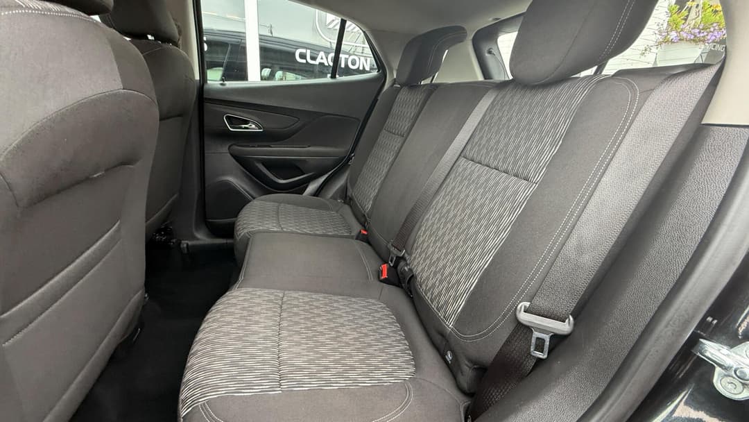Car Image 17