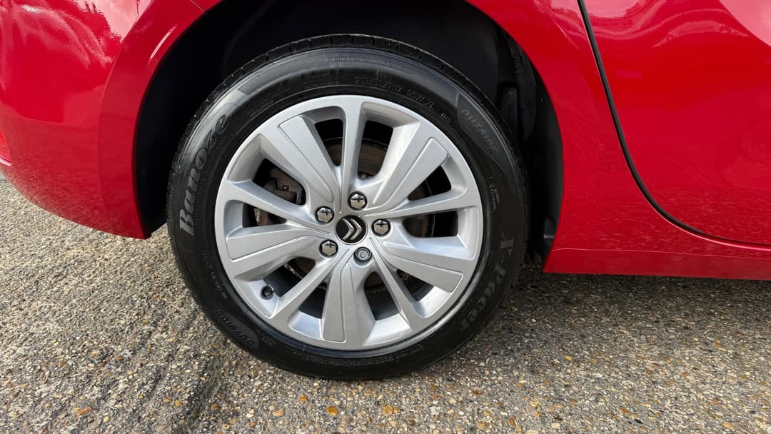 Car Image 23
