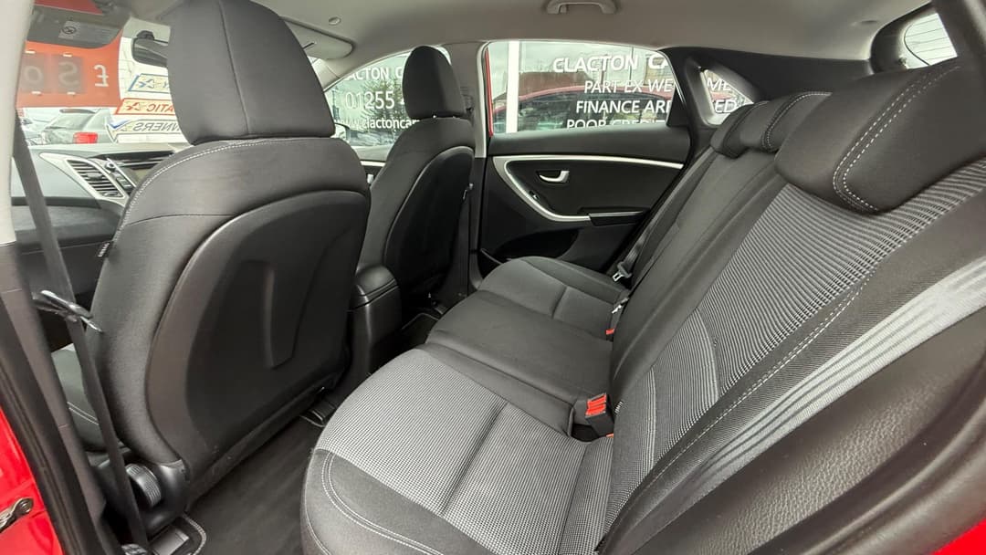 Car Image 18