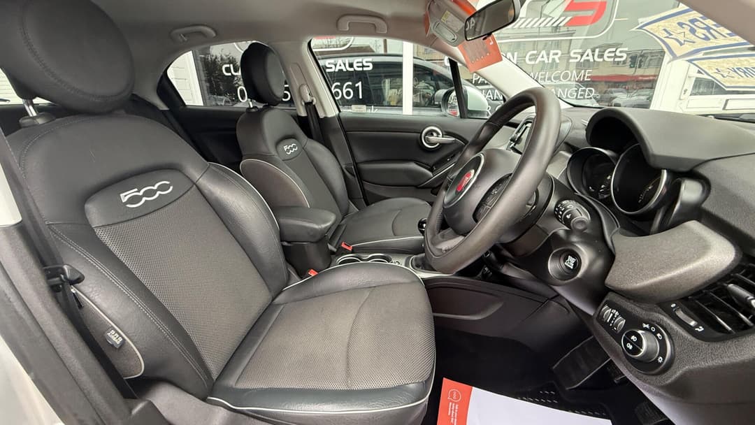 Car Image 10