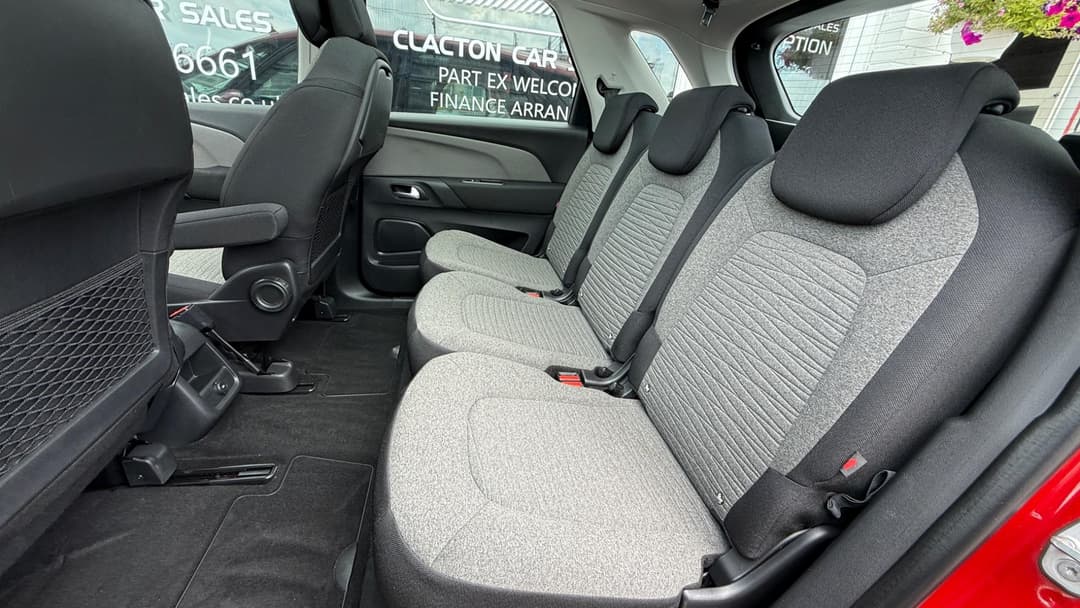 Car Image 17
