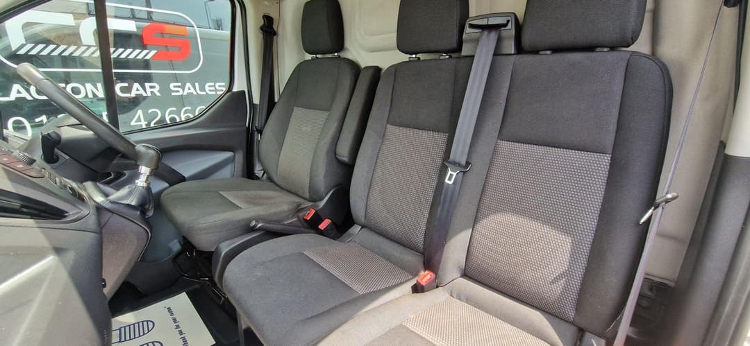 Car Image 15