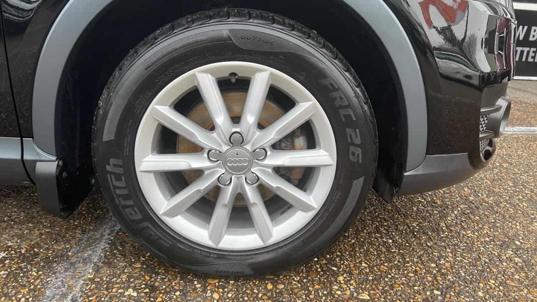 Car Image 22