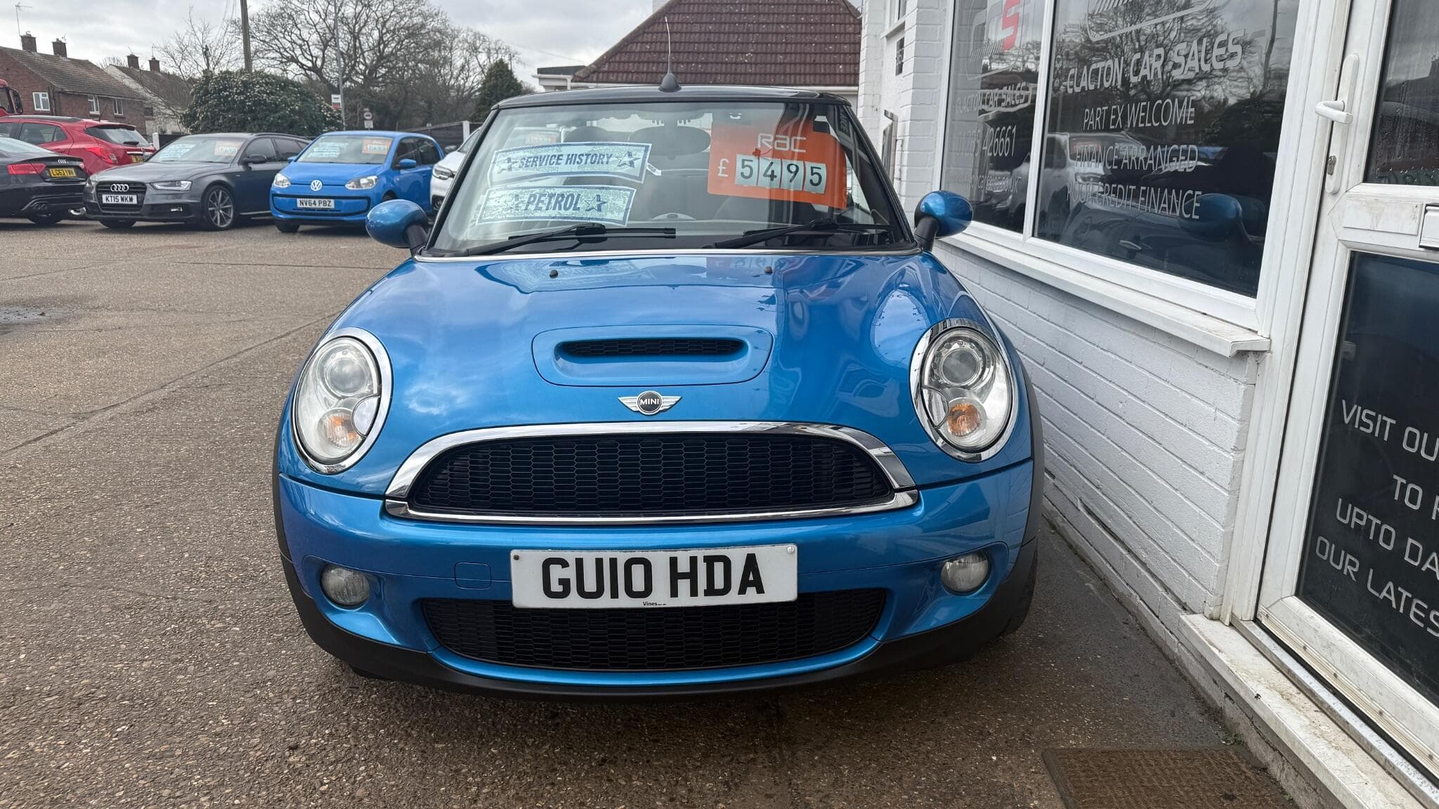 2010 MINI Convertible - Image 2