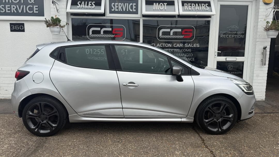 Car Image 8