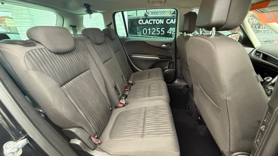 Car Image 12
