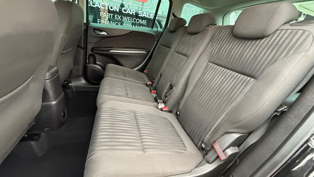 Car Image 19