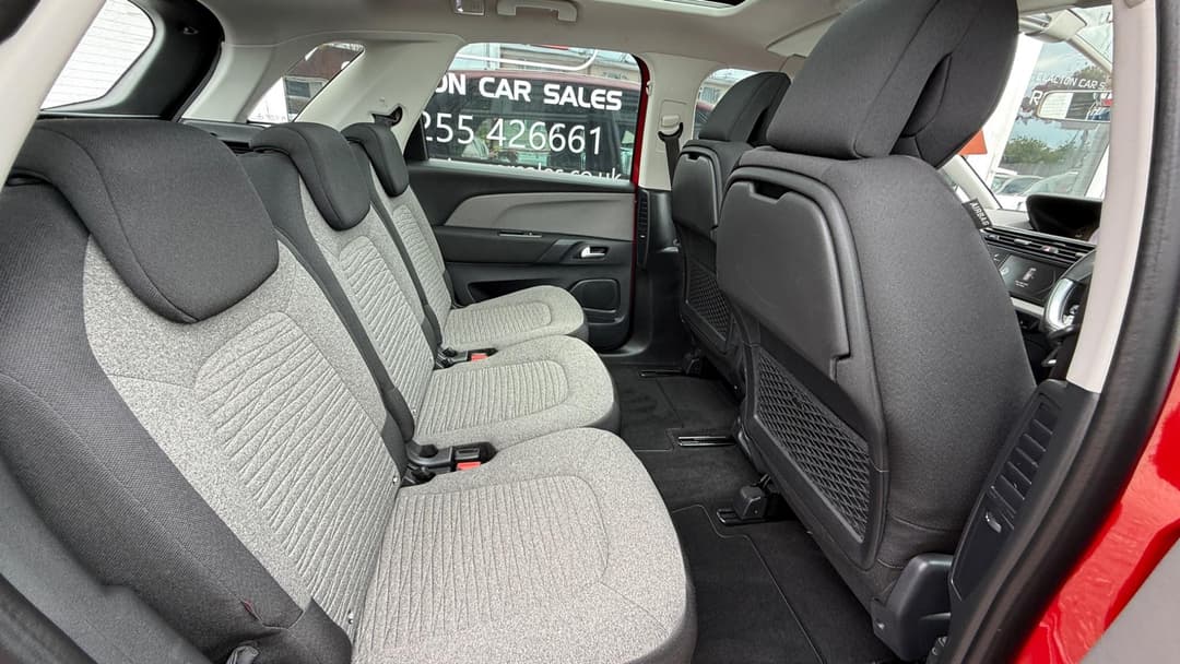 Car Image 12