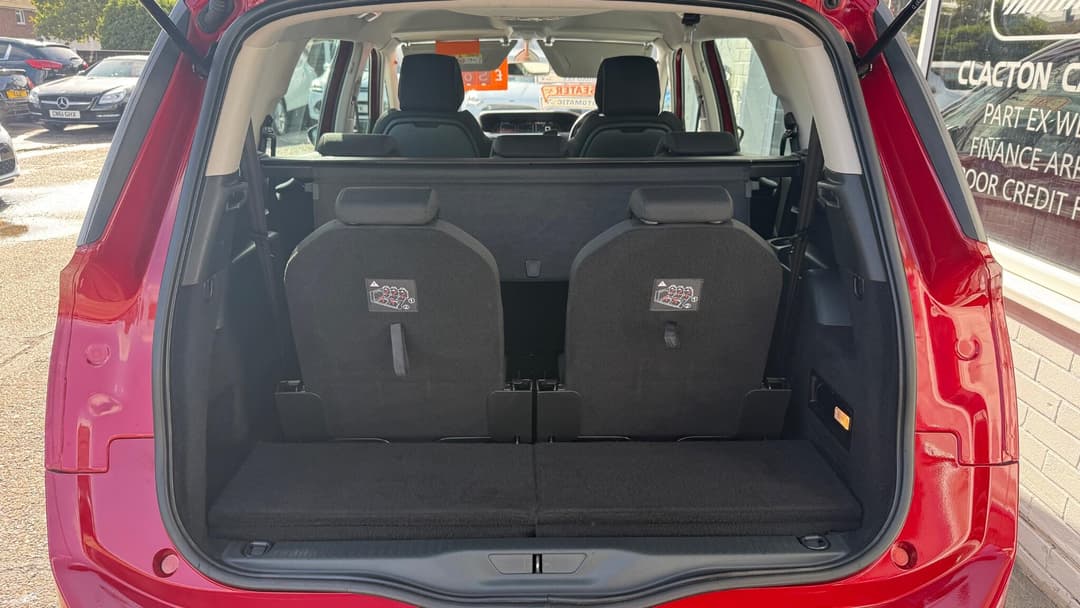 Car Image 15