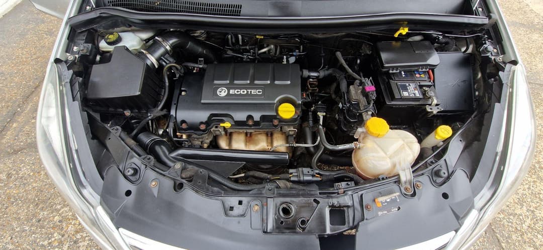 Car Image 13