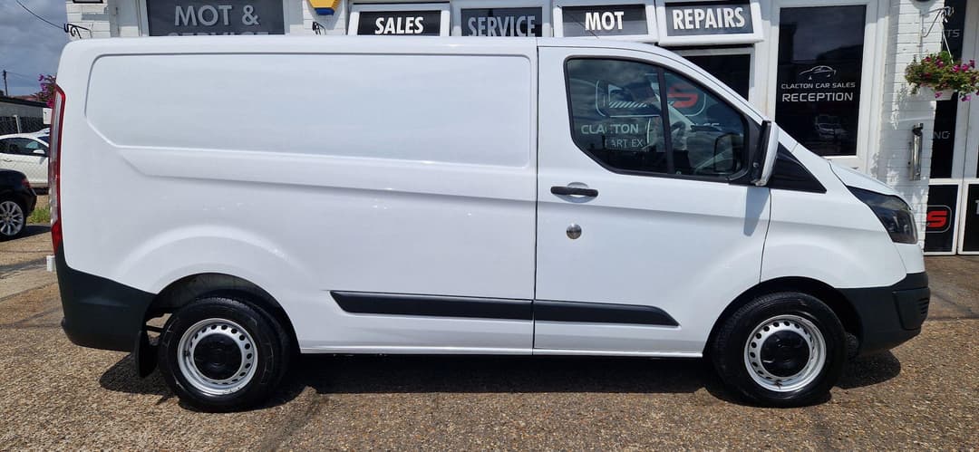 Car Image 8