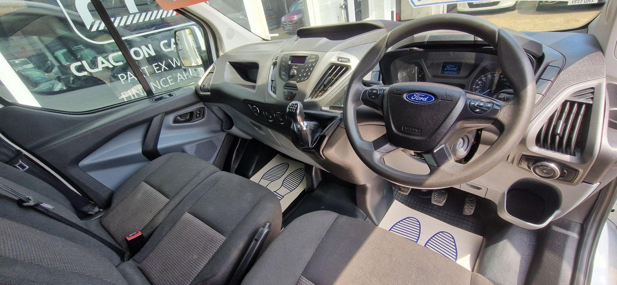 2014 Ford Transit Custom - Image 9