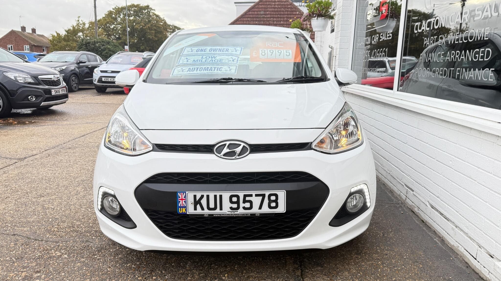 2015 Hyundai i10 - Image 2