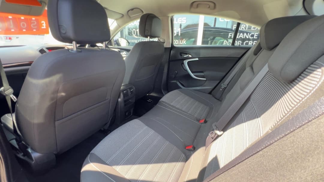 Car Image 18