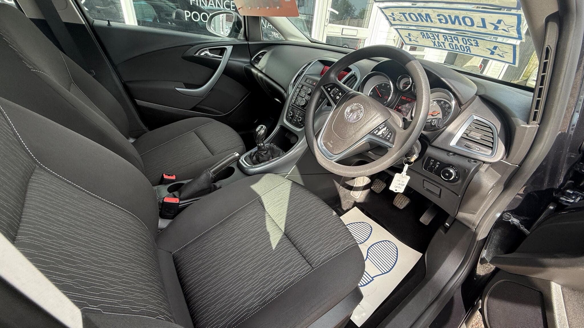 2013 Vauxhall Astra - Image 9