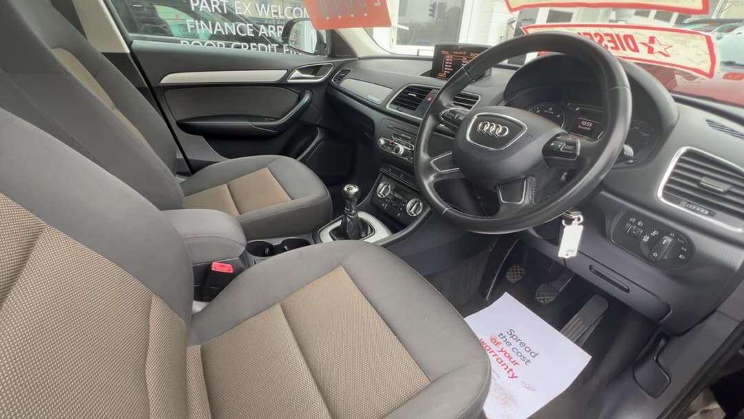 Car Image 10