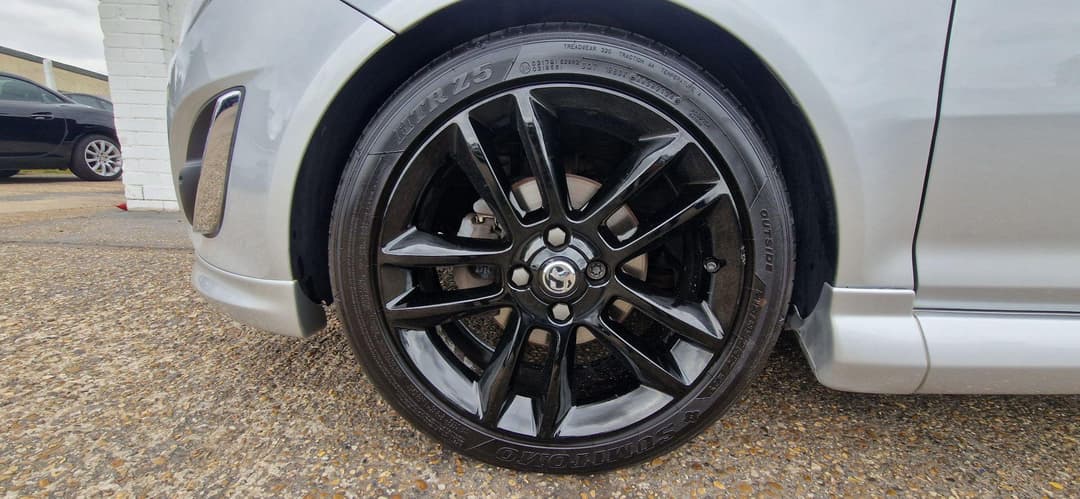 Car Image 18