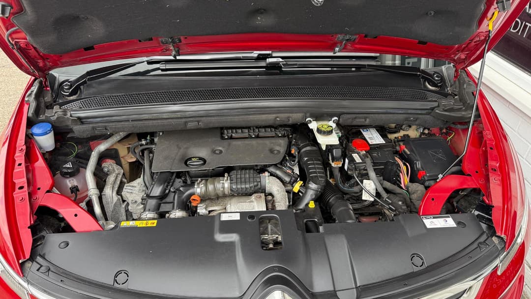 Car Image 13