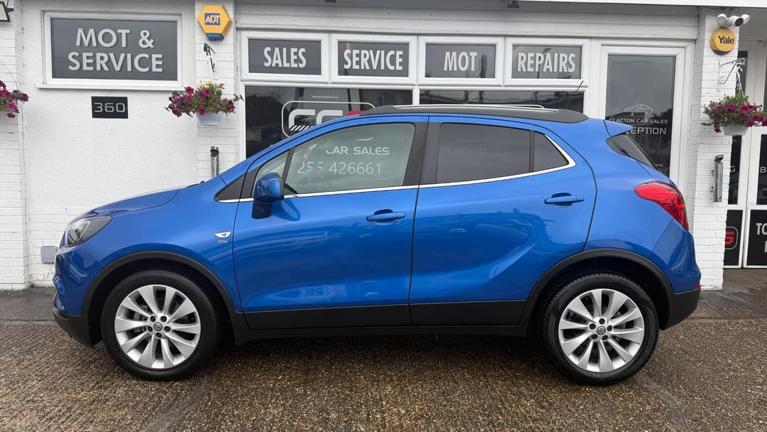 Car Image 4