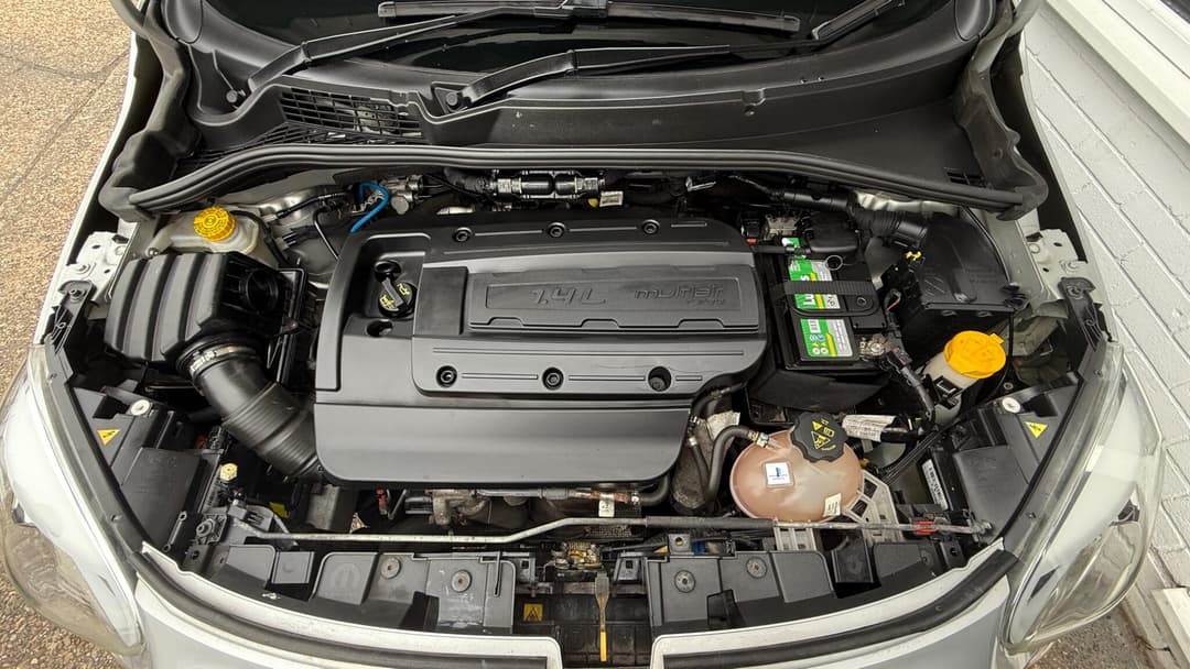 Car Image 13