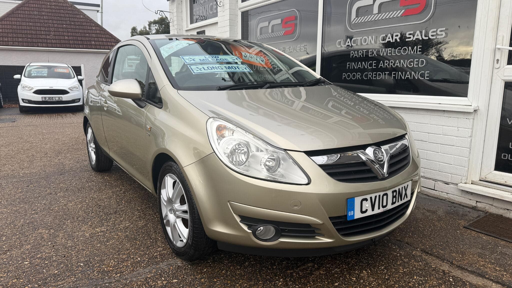 2010 Vauxhall Corsa - Image 1