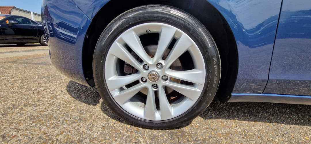 Car Image 22