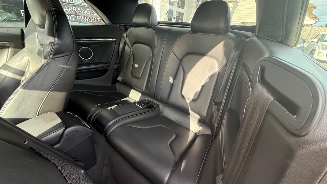Car Image 16