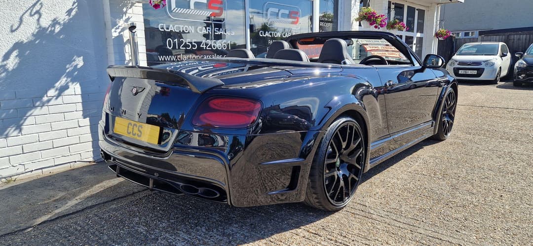 Car Image 7