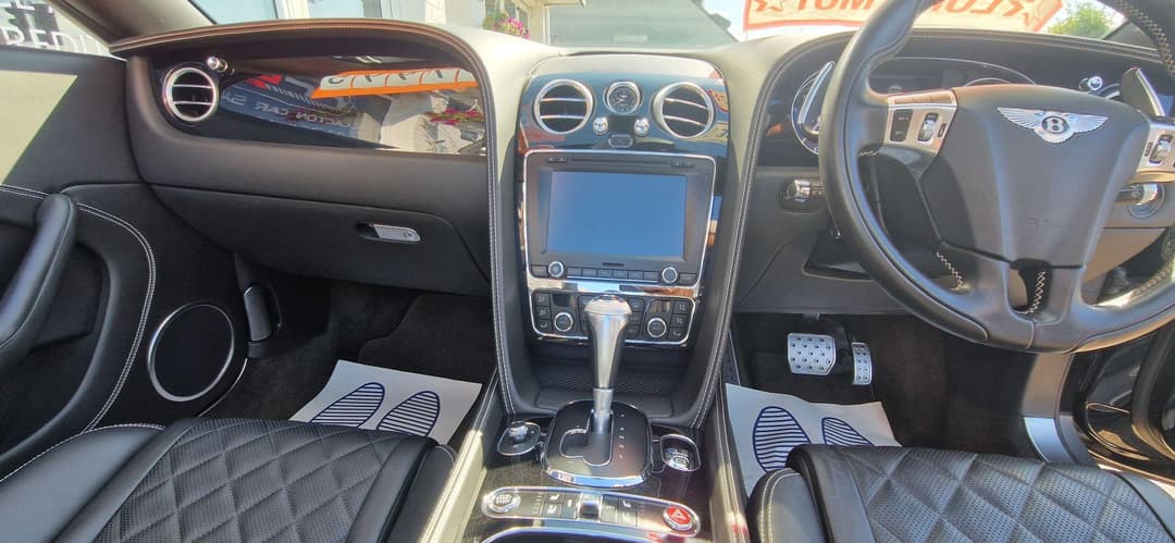 Car Image 15