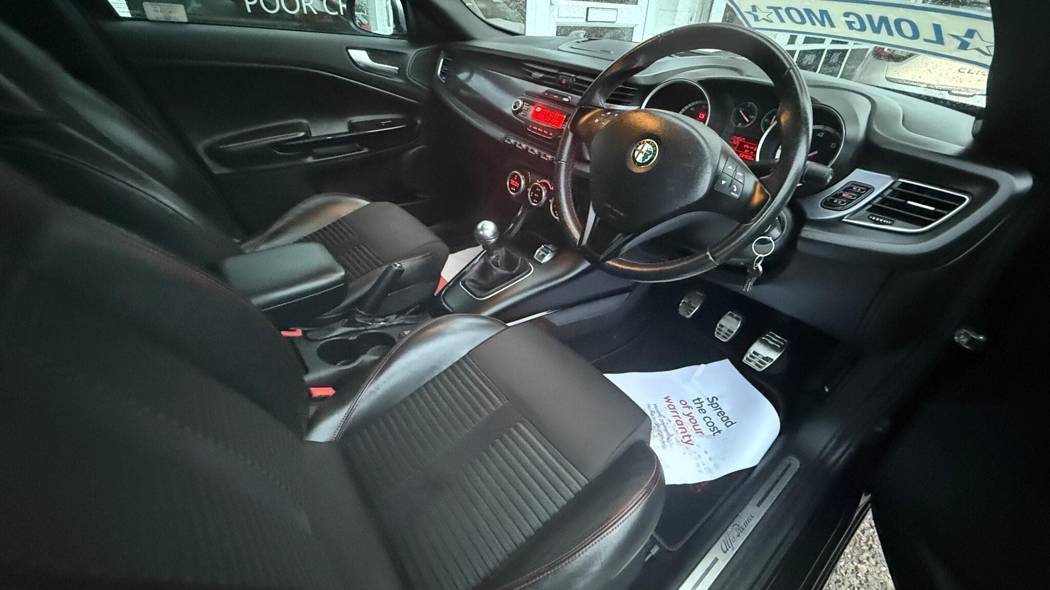 2013 Alfa Romeo Giulietta - Image 9