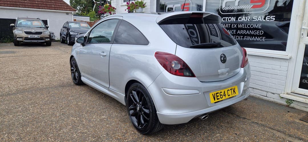 Car Image 5