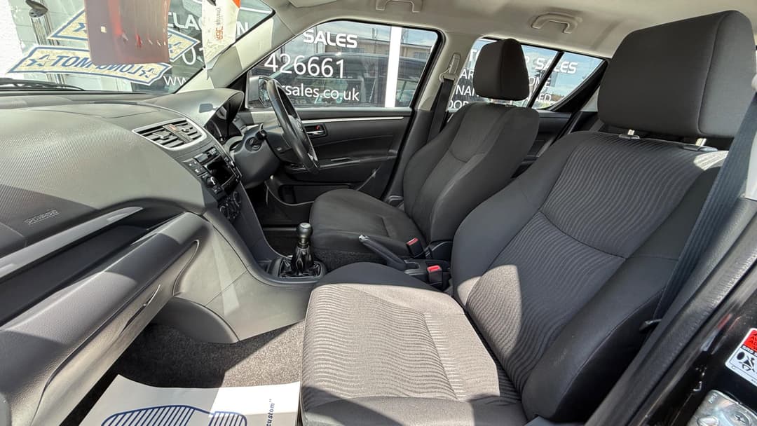 Car Image 15