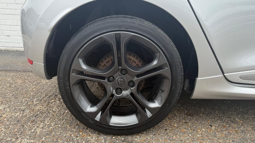 Car Image 21