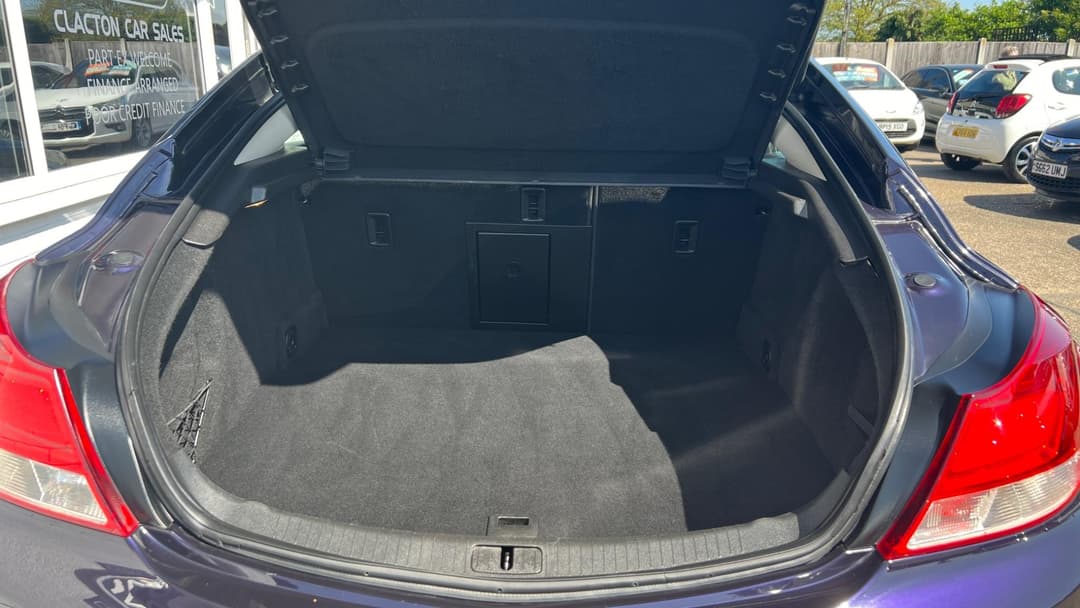 Car Image 14
